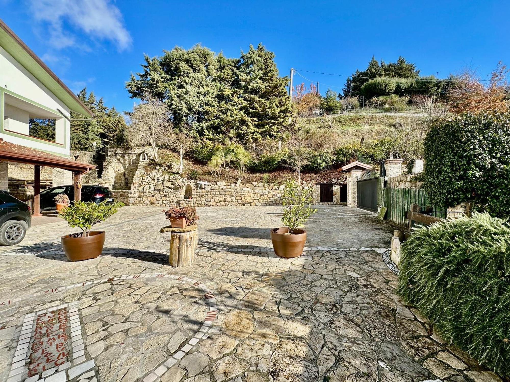 Country B&B Piani Del Mattino Potenza Luaran gambar