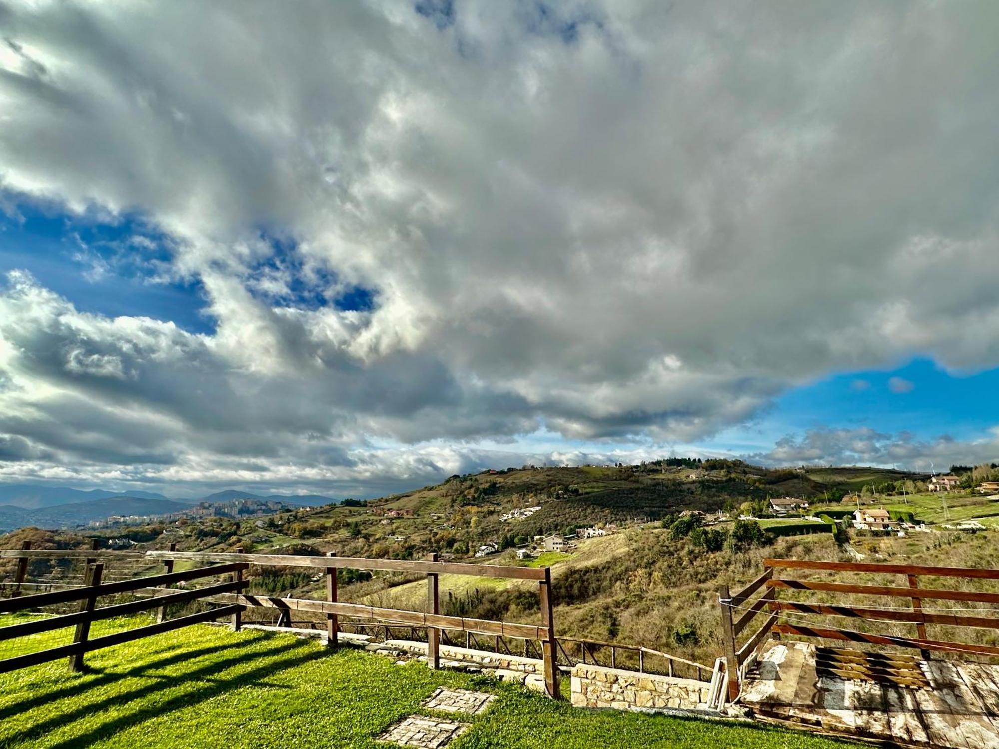 Country B&B Piani Del Mattino Potenza Luaran gambar